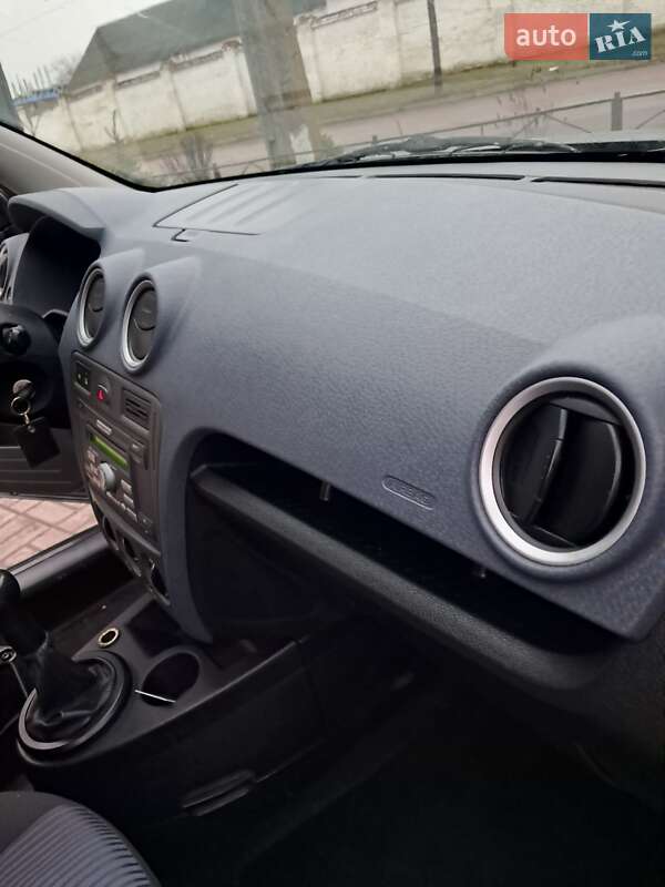 Хетчбек Ford Fusion 2009 в Прилуках