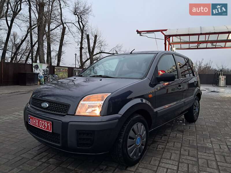 Хетчбек Ford Fusion 2009 в Прилуках