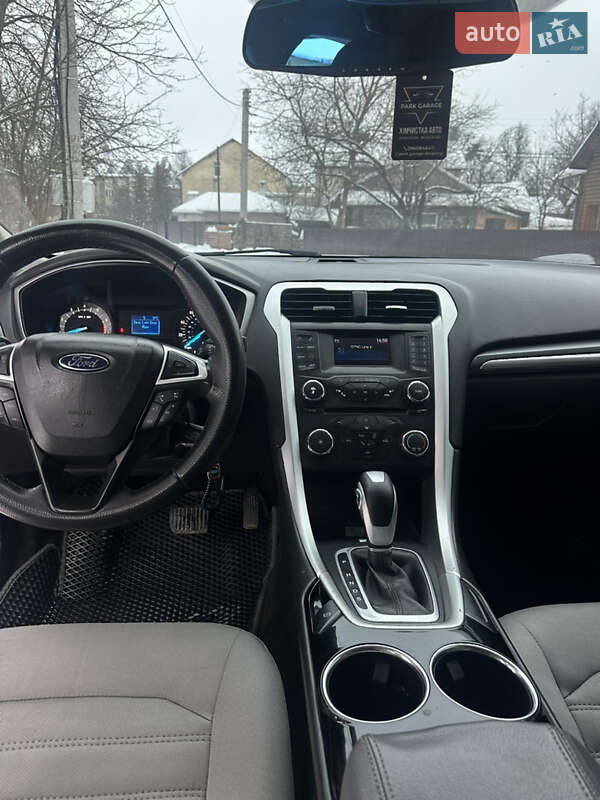 Седан Ford Fusion 2013 в Ивано-Франковске