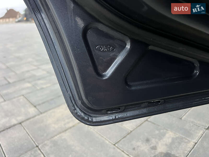 Хэтчбек Ford Fusion 2009 в Луцке