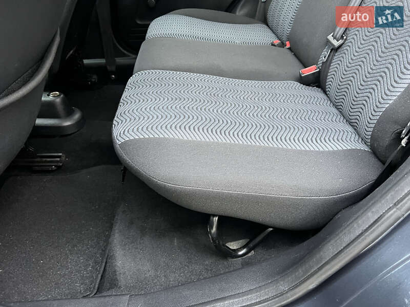 Хэтчбек Ford Fusion 2009 в Луцке