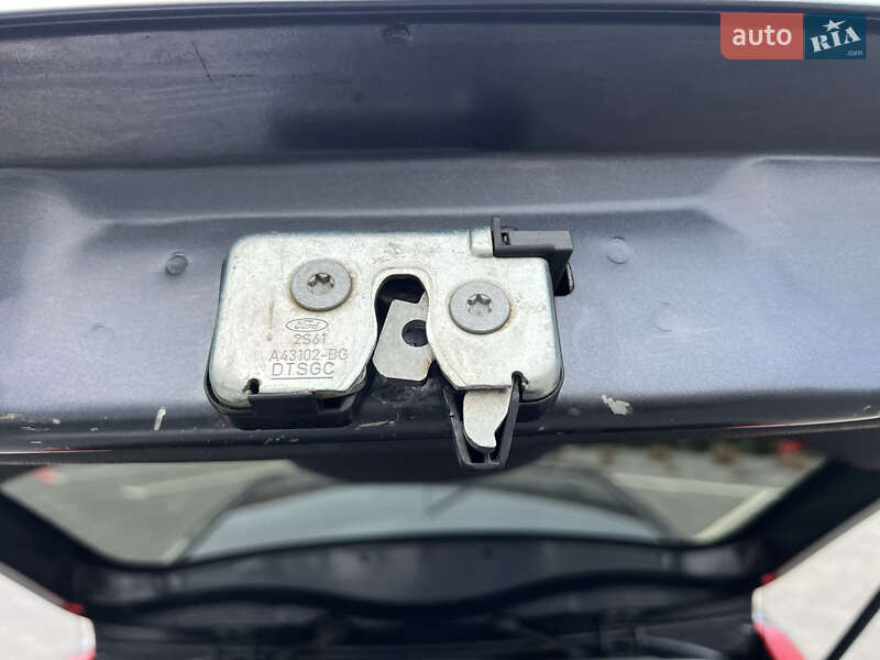 Хэтчбек Ford Fusion 2009 в Луцке