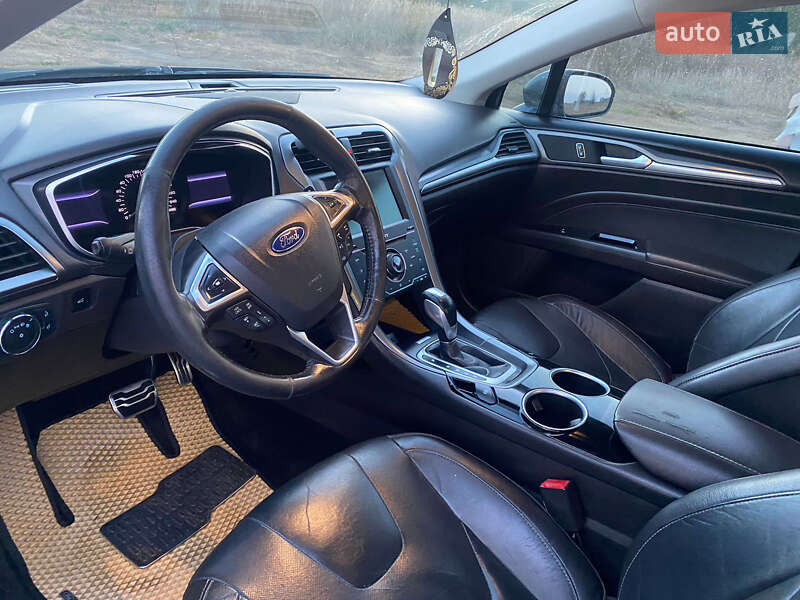 Седан Ford Fusion 2012 в Кролевце