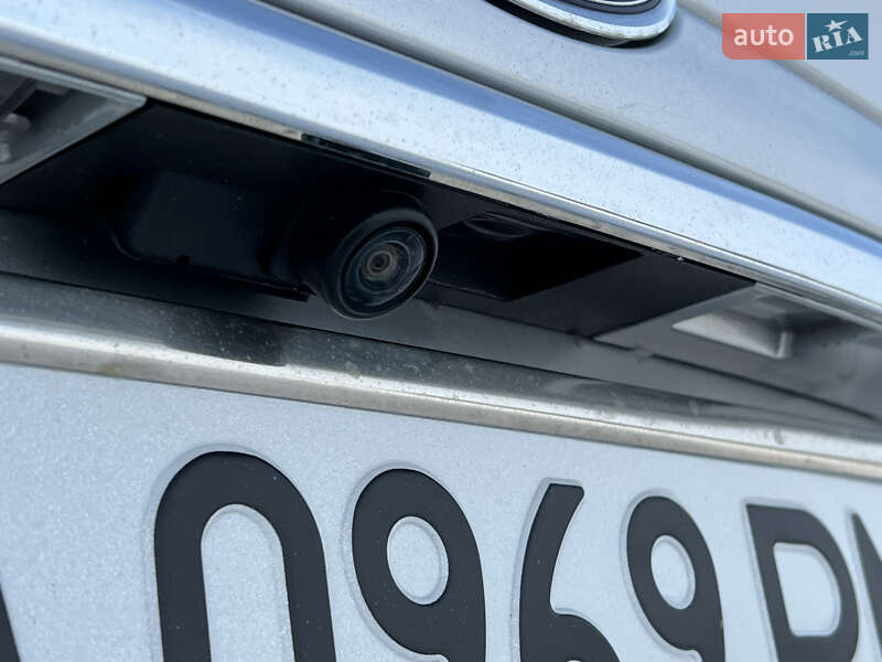 Седан Ford Fusion 2016 в Черкассах