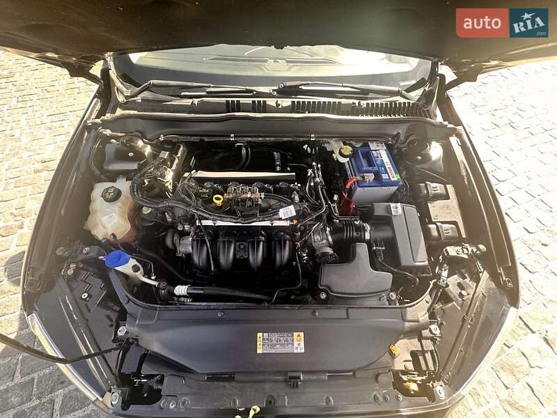 Седан Ford Fusion 2013 в Харкові