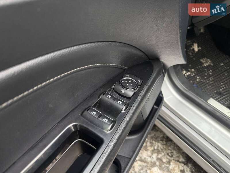 Седан Ford Fusion 2019 в Киеве фото 11 Седан Ford Fusion 2019 в Киеве