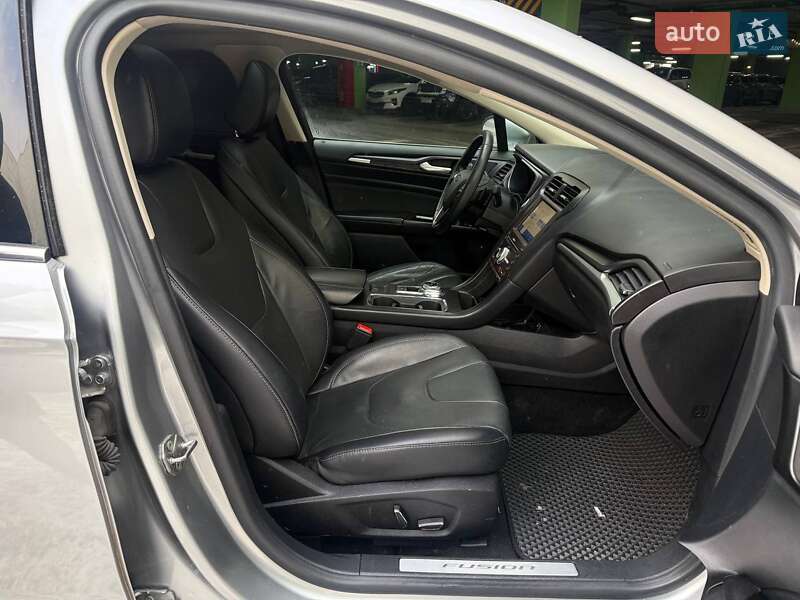 Седан Ford Fusion 2019 в Киеве фото 15 Седан Ford Fusion 2019 в Киеве