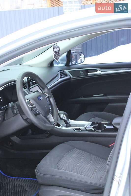 Седан Ford Fusion 2015 в Житомире