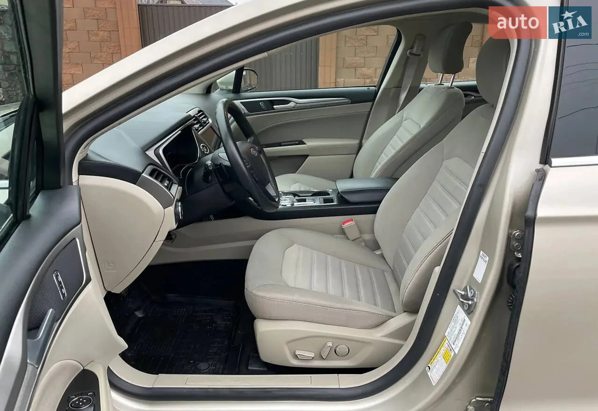 2019 Ford Fusion - мініатюра 12