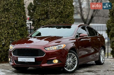 Седан Ford Fusion 2016 в Одесі