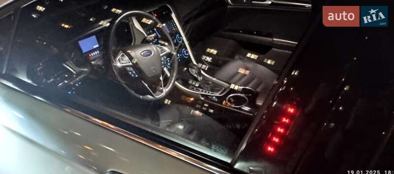 Седан Ford Fusion 2013 в Киеве фото 24 Седан Ford Fusion 2013 в Киеве