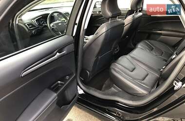 Седан Ford Fusion 2017 в Киеве фото 12 Седан Ford Fusion 2017 в Киеве