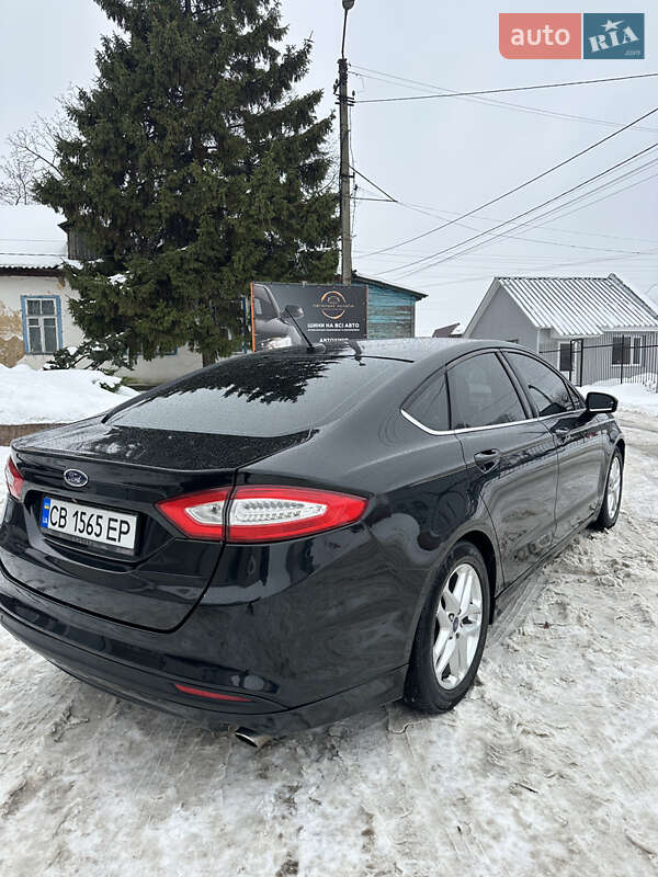 Седан Ford Fusion 2012 в Чернигове