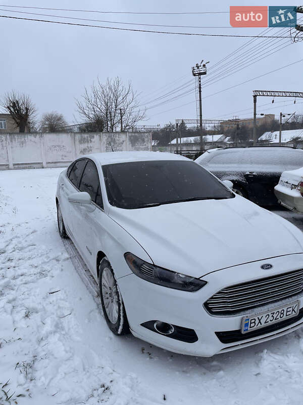 Седан Ford Fusion 2014 в Хмельницькому фото 8 Седан Ford Fusion 2014 в Хмельницькому