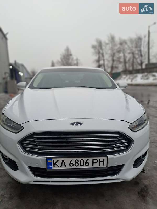 Седан Ford Fusion 2013 в Киеве