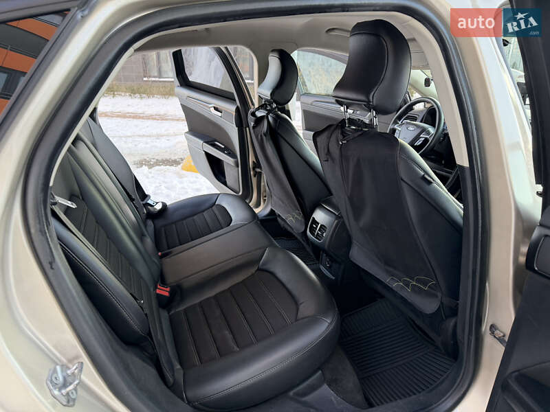 Седан Ford Fusion 2018 в Киеве фото 15 Седан Ford Fusion 2018 в Киеве