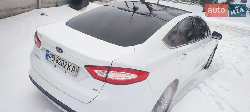 Седан Ford Fusion 2015 в Виннице