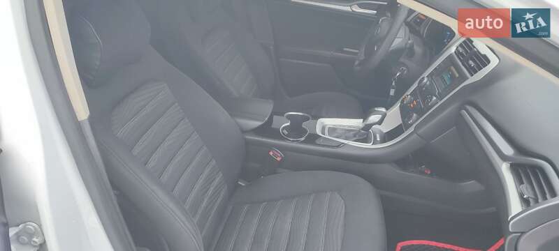 Седан Ford Fusion 2015 в Виннице