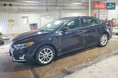 Седан Ford Fusion 2019 в Киеве