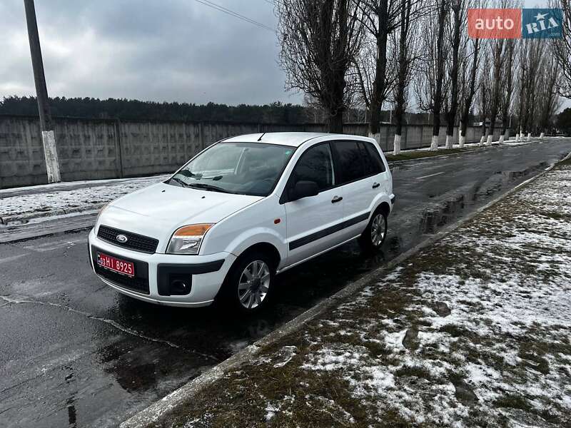 Хэтчбек Ford Fusion 2011 в Кременчуге фото 8 Хэтчбек Ford Fusion 2011 в Кременчуге