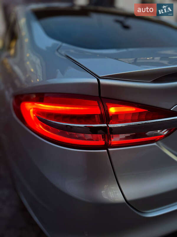 Седан Ford Fusion 2016 в Днепре