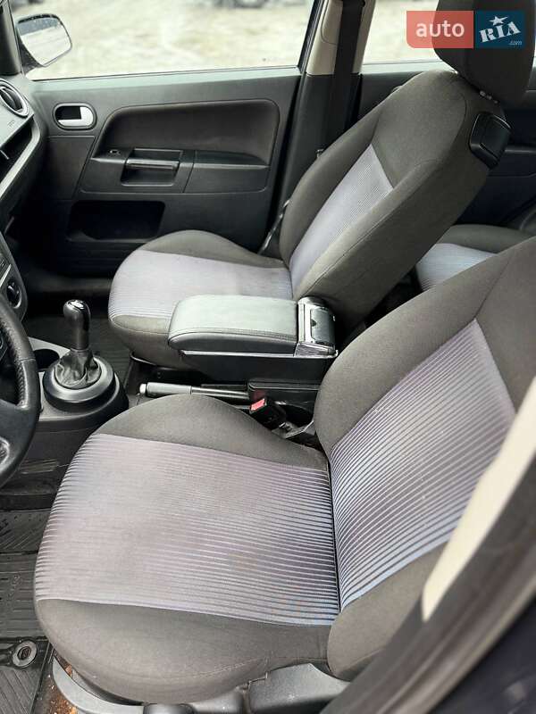 Хетчбек Ford Fusion 2007 в Києві