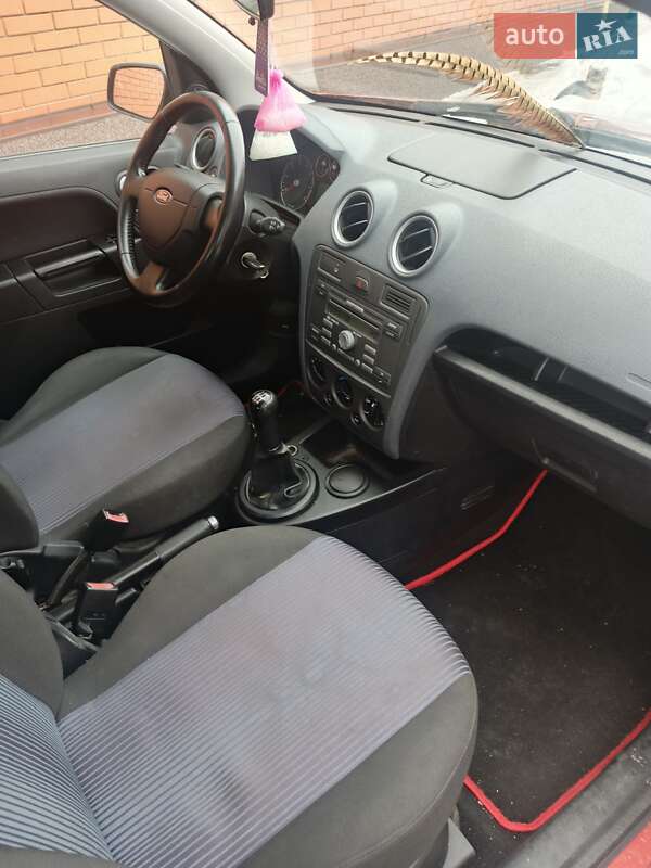 Хэтчбек Ford Fusion 2008 в Липовце фото 5 Хэтчбек Ford Fusion 2008 в Липовце