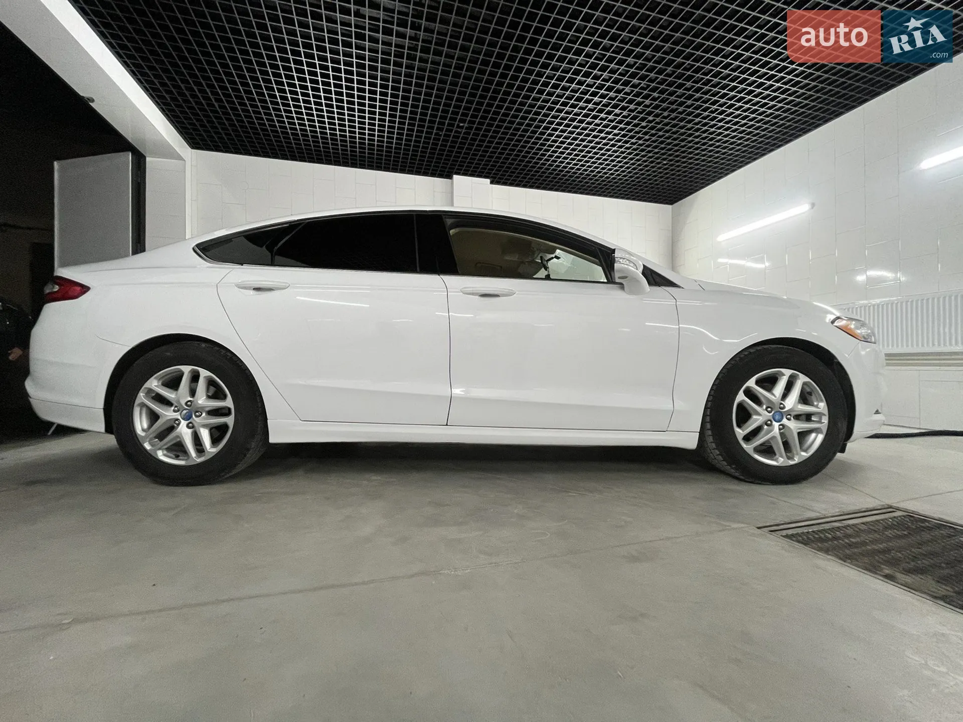 2013 Ford Fusion - мініатюра 4