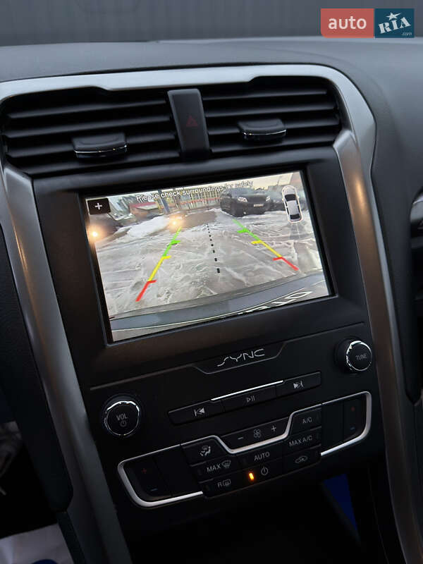 Седан Ford Fusion 2019 в Ивано-Франковске