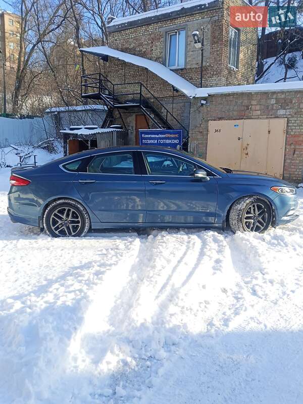 Седан Ford Fusion 2018 в Києві