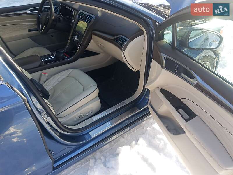 Седан Ford Fusion 2018 в Києві