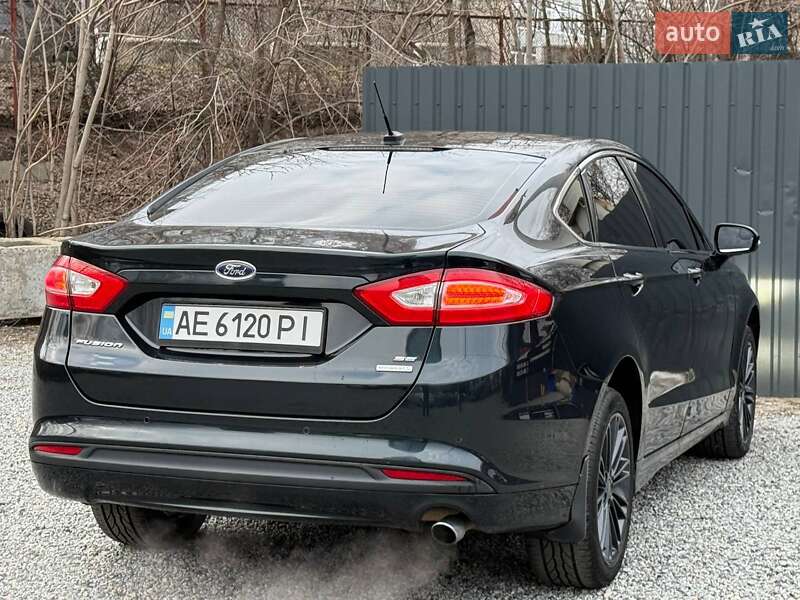 Седан Ford Fusion 2014 в Днепре