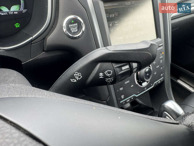 Седан Ford Fusion 2015 в Киеве