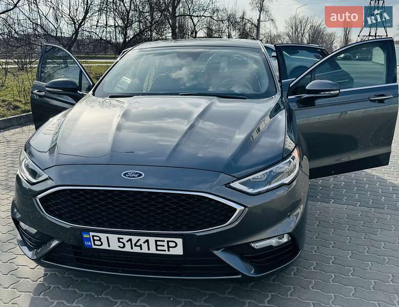 Ford Fusion 2019