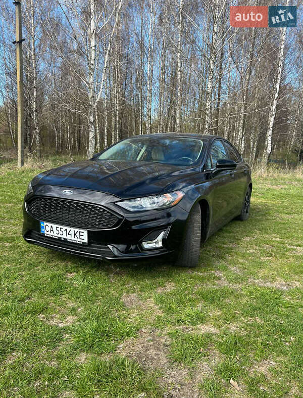 Ford Fusion 2019