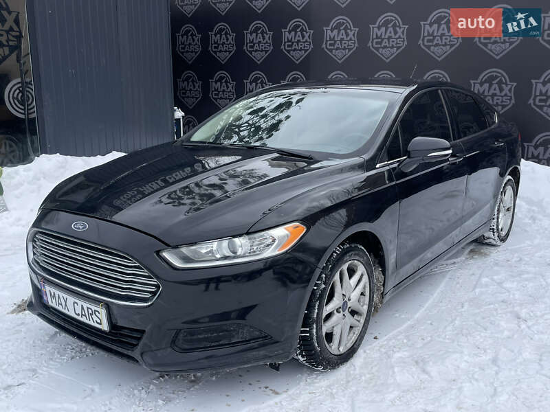 Седан Ford Fusion 2013 в Киеве фото Седан Ford Fusion 2013 в Киеве