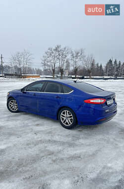 Седан Ford Fusion 2013 в Києві