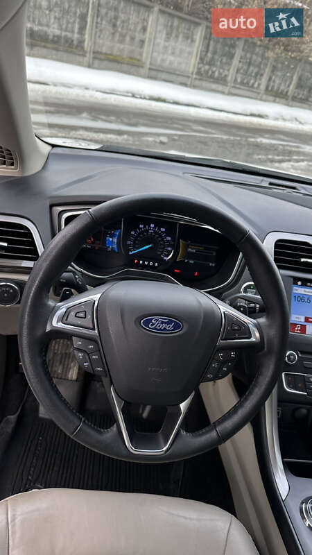 Седан Ford Fusion 2018 в Києві