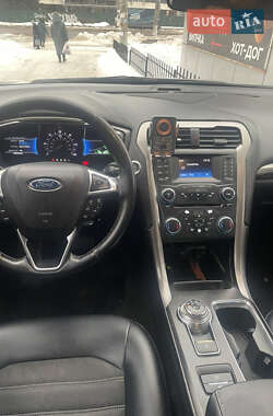 Седан Ford Fusion 2017 в Житомире