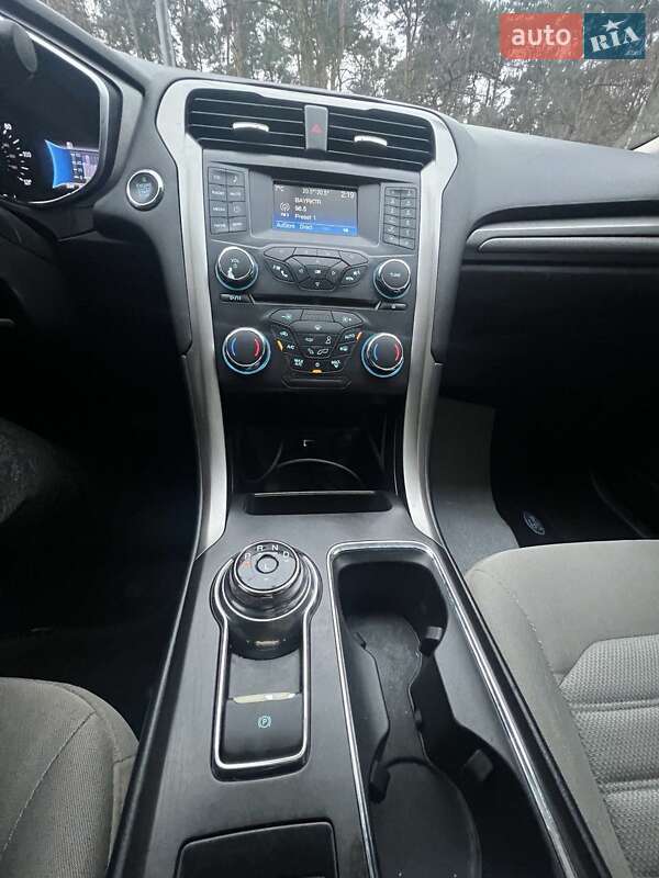 Седан Ford Fusion 2017 в Києві