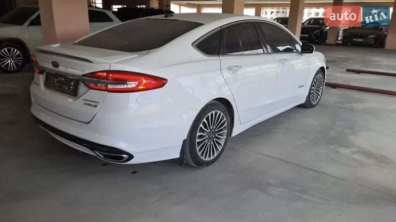 Седан Ford Fusion 2018 в Одессе