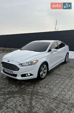 Седан Ford Fusion 2014 в Бородянке
