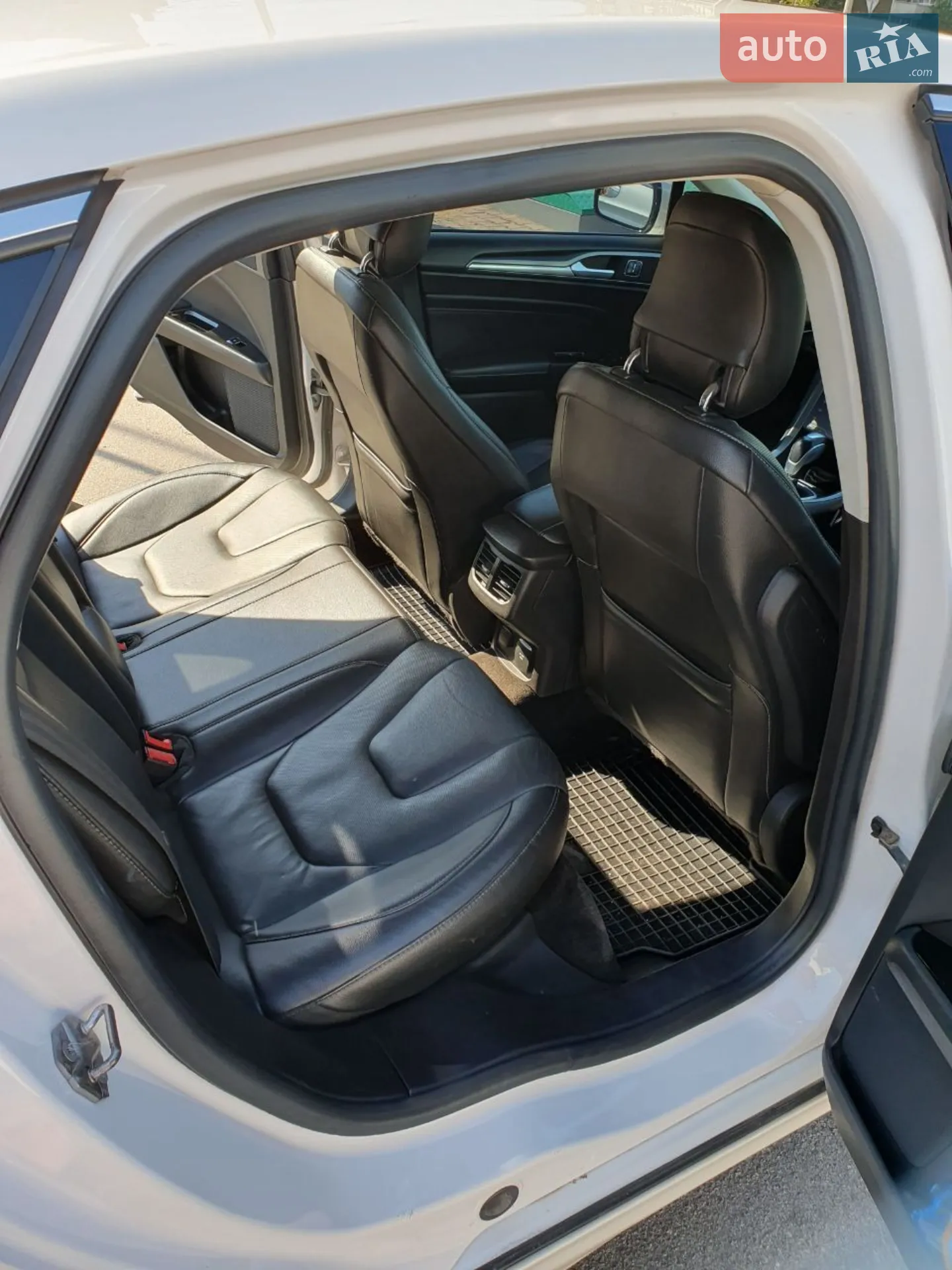 2014 Ford Fusion - мініатюра 9