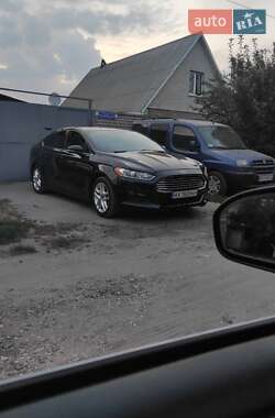 Седан Ford Fusion 2013 в Харкові