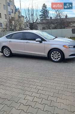 Седан Ford Fusion 2014 в Тернополі