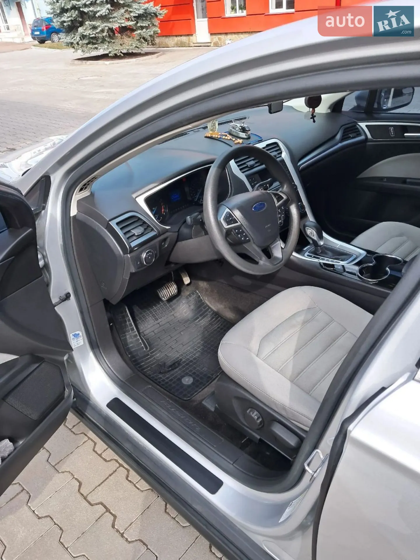 2014 Ford Fusion - мініатюра 14