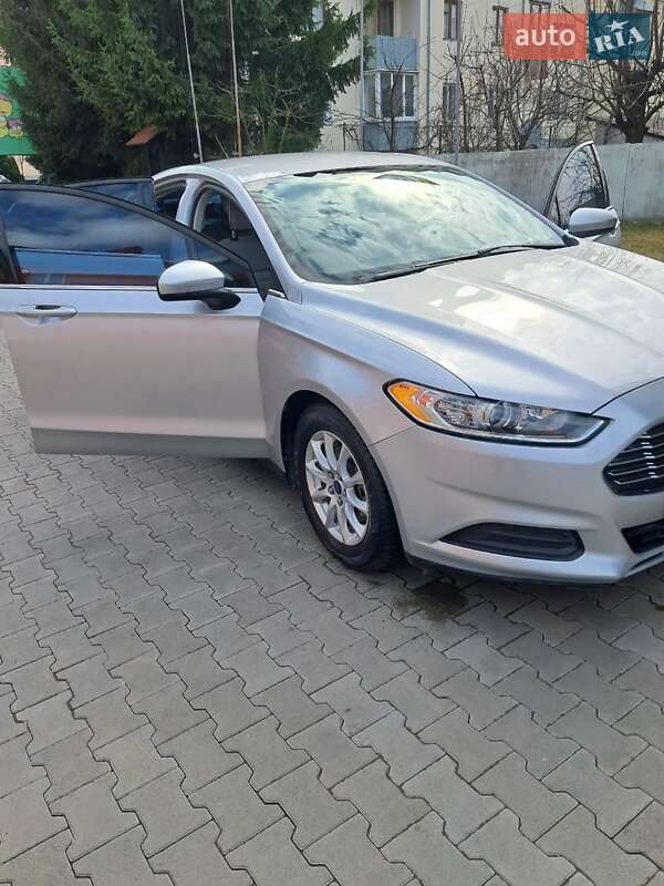 Седан Ford Fusion 2014 в Тернополе