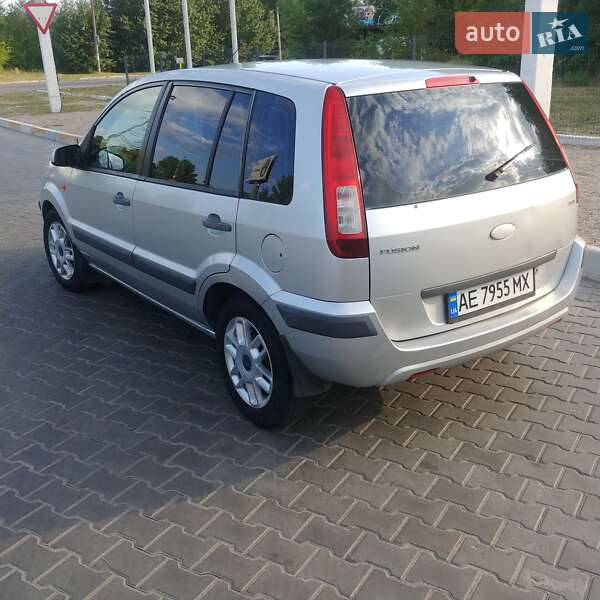 Хэтчбек Ford Fusion 2008 в Каменском фото 10 Хэтчбек Ford Fusion 2008 в Каменском