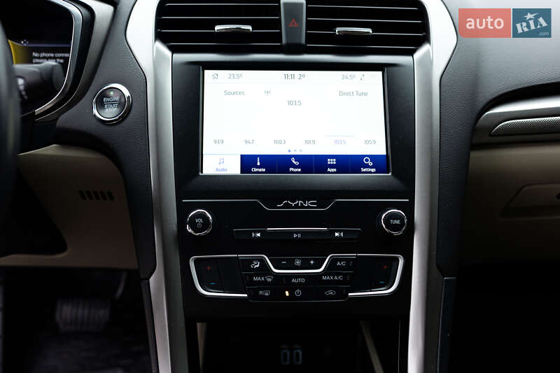 Седан Ford Fusion 2020 в Стрые