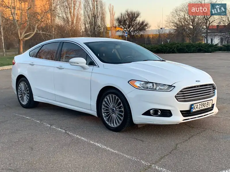 Ford Fusion 2015